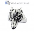 Rvs wolf head ring.